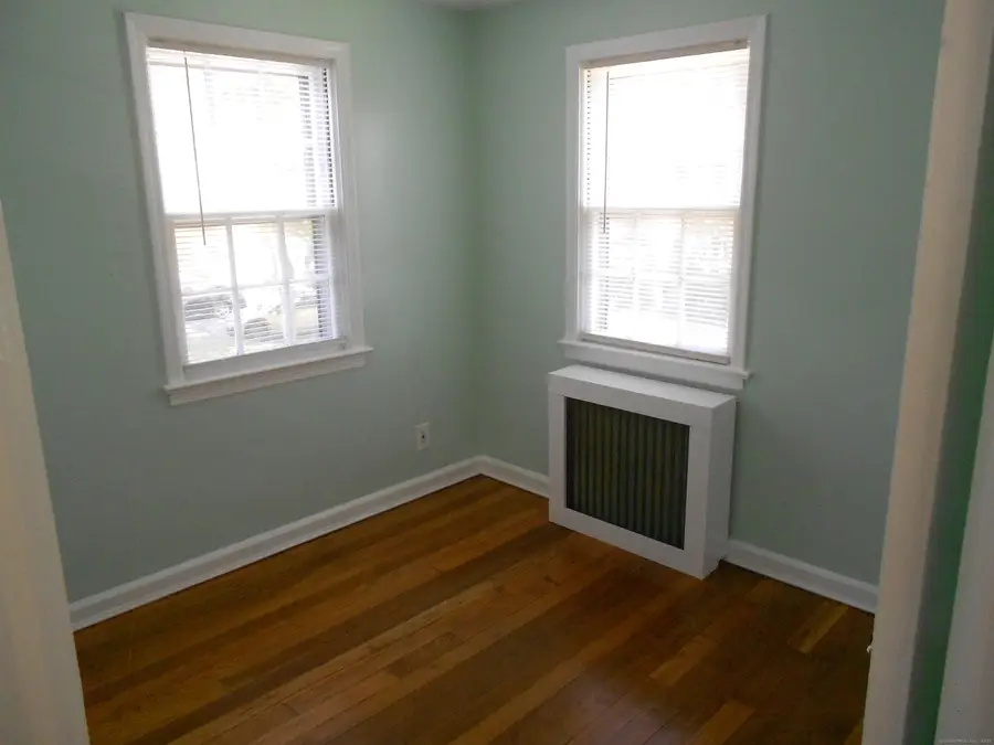 18 Bridge Street #APT 1O, Naugatuck, CT 06770 - Image #3