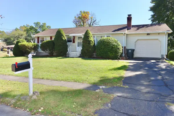 5 Amherst Drive, Milford, CT 06461