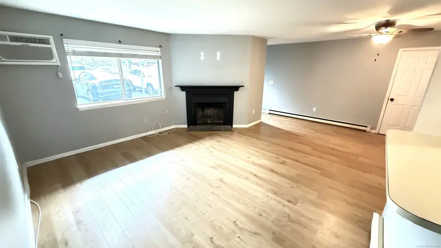 8 Rose Lane #APT 18-13, Danbury, CT 06811 - Image #2