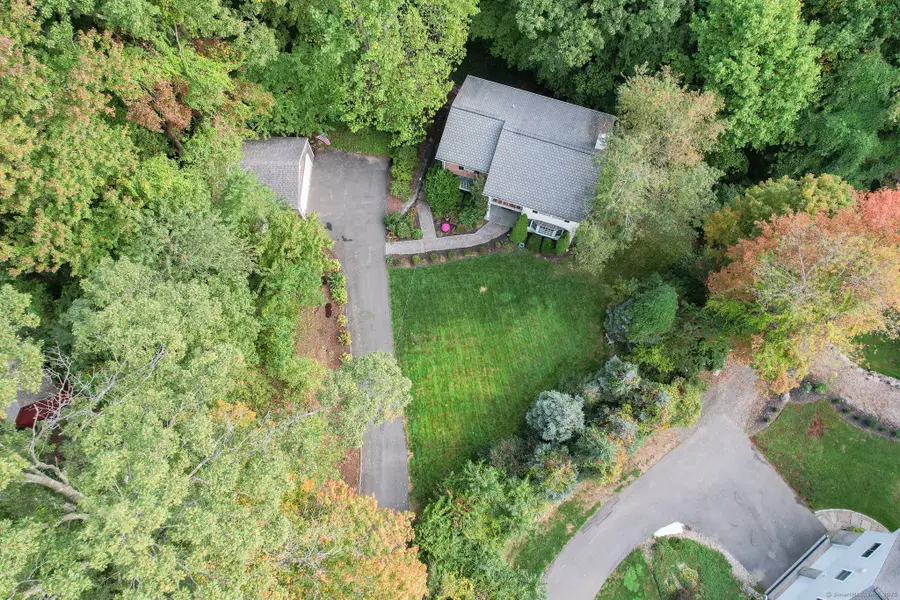 182 Bayberry Terrace, Middlebury, CT 06762 - Image #3