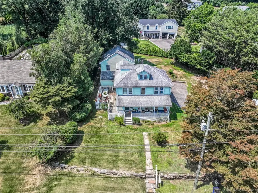 647 Bronson Road, Fairfield, CT 06890 - Image #2