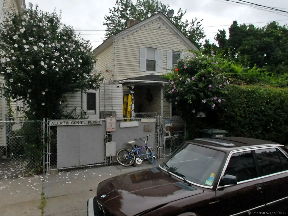 11 Bell Street, Bridgeport, CT 06610 - #1