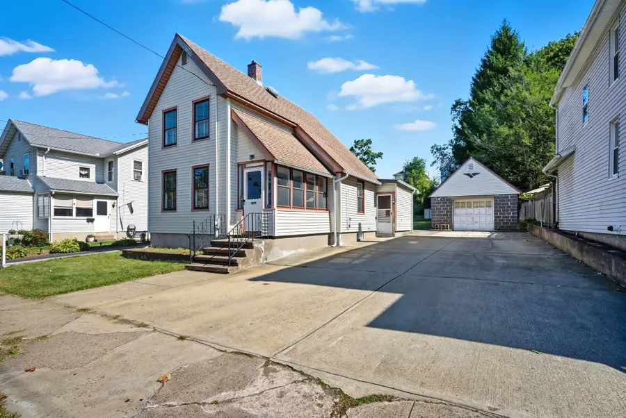 1117 Townsend Avenue, New Haven, CT 06512 - Image #3