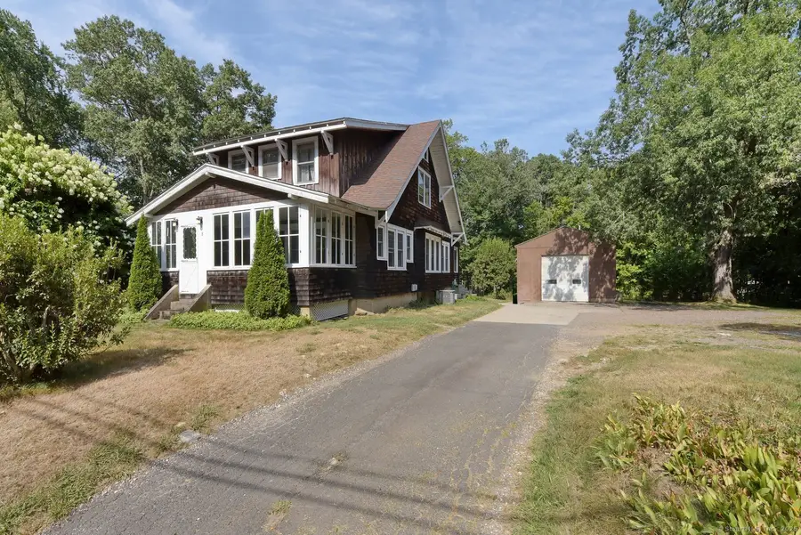 8 Aldens Crossing, East Hampton, CT 06424 - Image #2