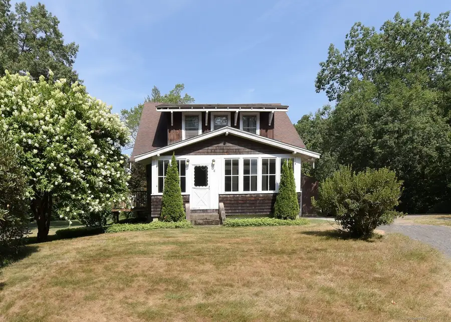 8 Aldens Crossing, East Hampton, CT 06424 - Image #3