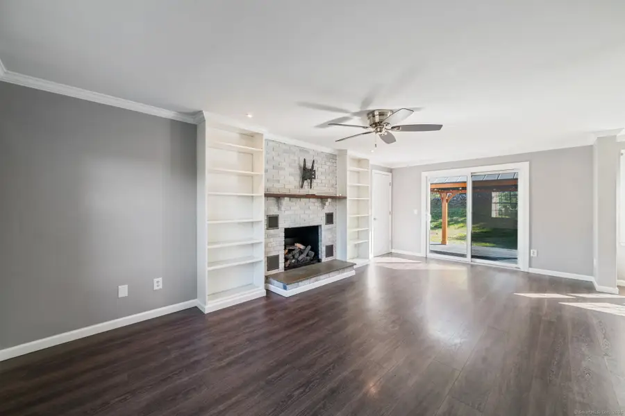 121 Evergreen Lane, Meriden, CT 06450 - Image #2