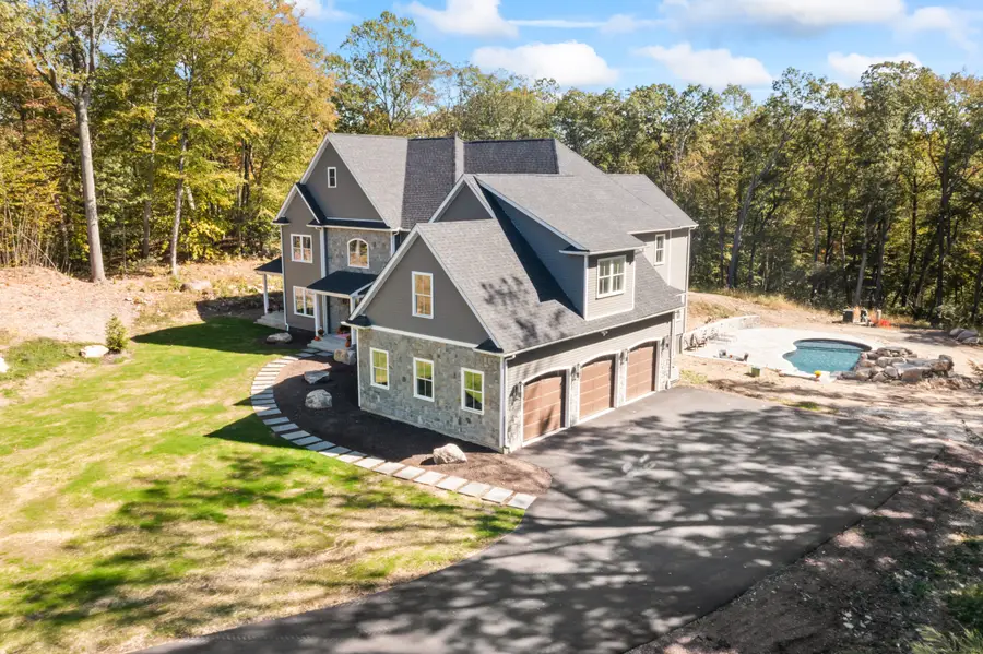 5 Vona Way, Newtown, CT 06470 - Image #3