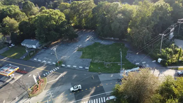 192 East Main Street, Clinton, CT 06413