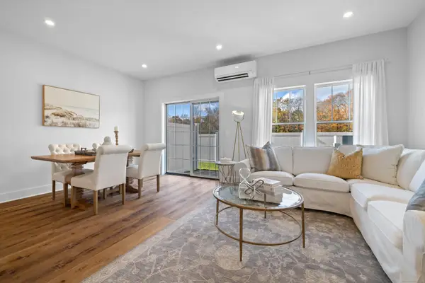 138 Boston Post Road #17, East Lyme, CT 06333