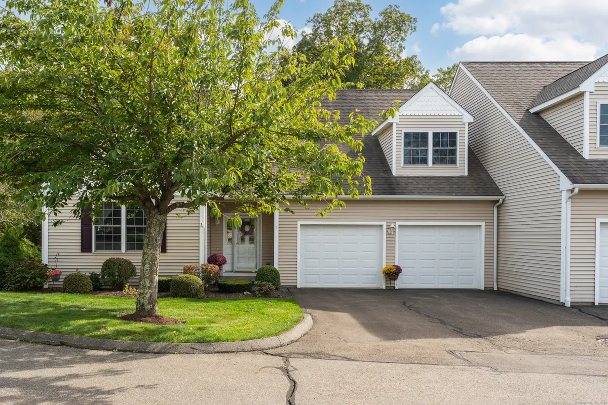 1 Pond View Circle #1, North Haven, CT 06473 - #1