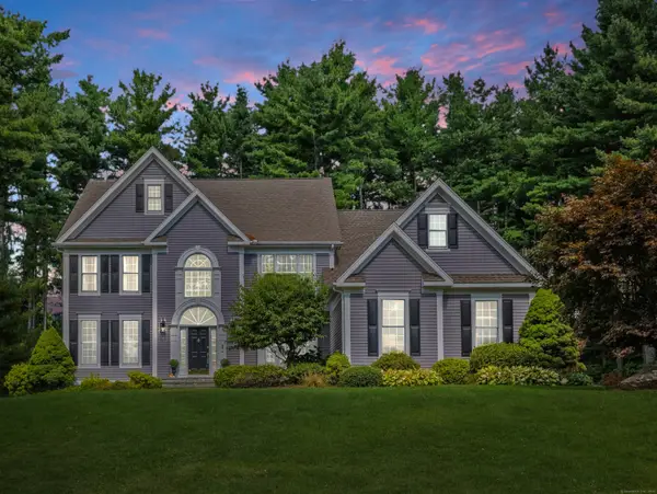 1667 Diamond Lake Road, Glastonbury, CT 06033