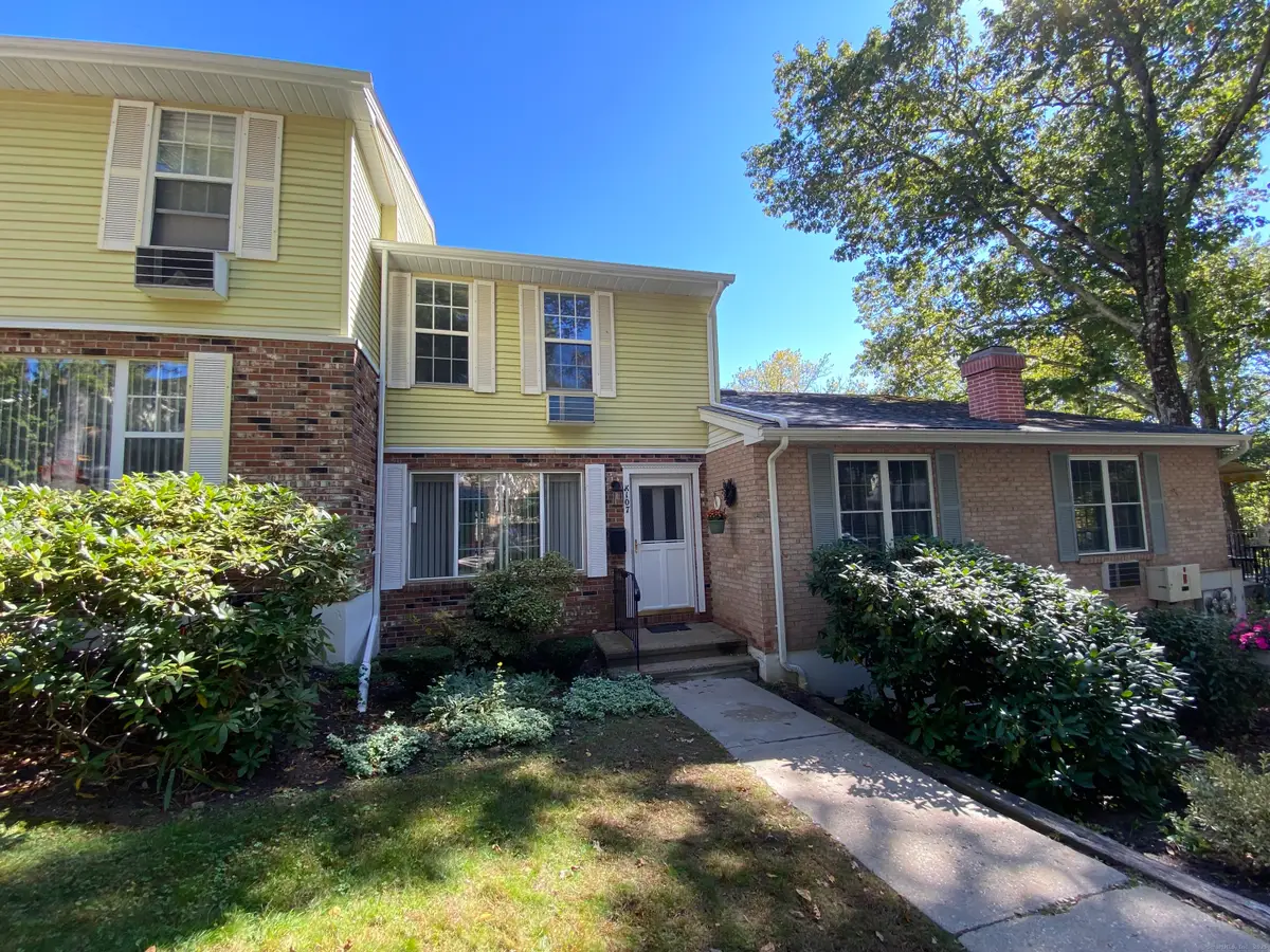 107 Queens Road #K107, Torrington, CT 06790 - Image #1