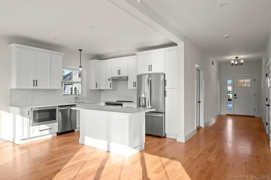 12 Fieldstone Court #12, Bethel, CT 06801 - Image #2