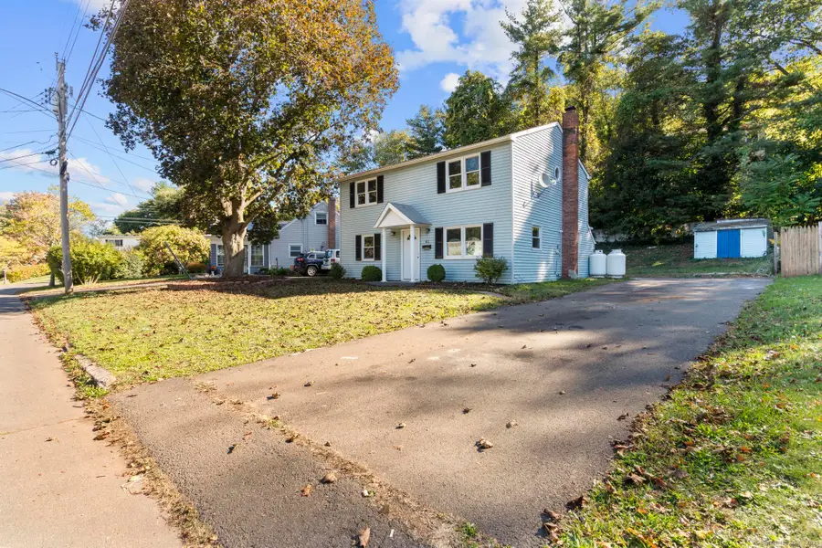 81 Melrose Drive, New Haven, CT 06513 - Image #2