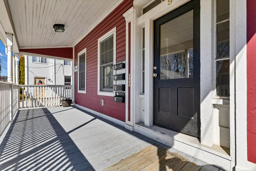 9 Brewer Street, New London, CT 06320 - Image #3