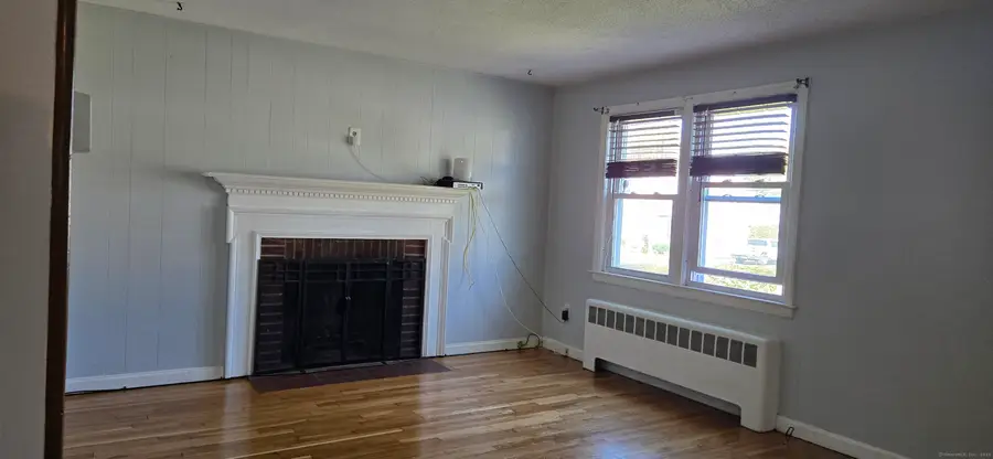 36 Oleary Drive, Manchester, CT 06040 - Image #2