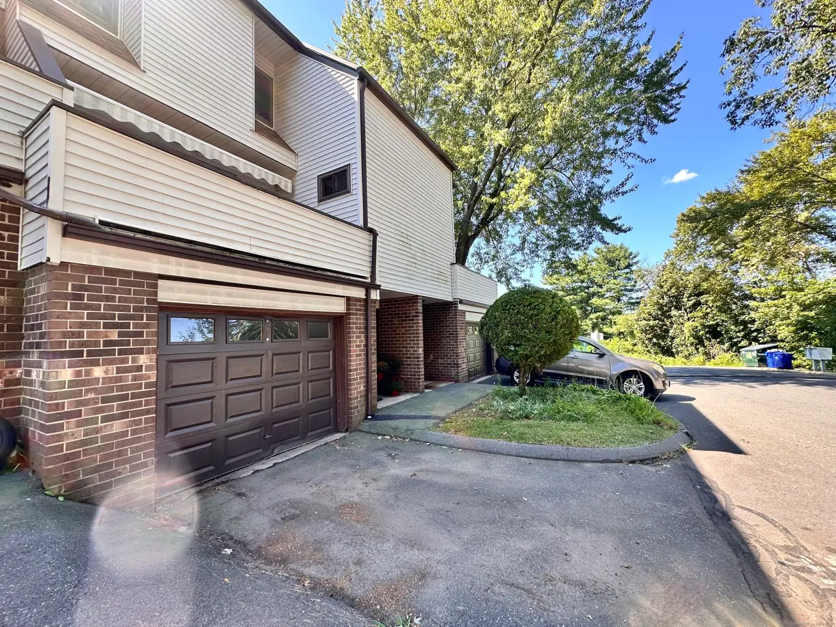 285 Queen Street #4B, Southington, CT 06489 - Image #1