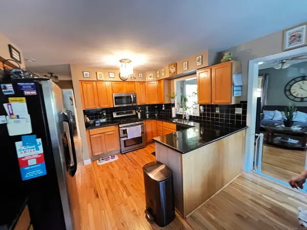 Address Withheld By Seller, Norwalk, CT 06850