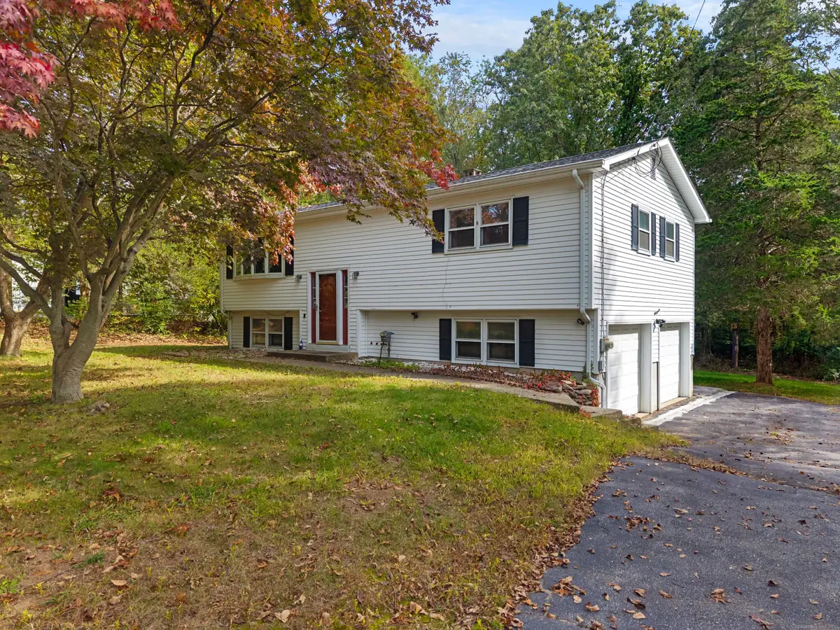 41 Old Canterbury Turnpike, Norwich, CT 06360 - Image #1
