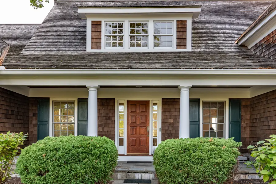 7 Sandy Beach Road, Middlebury, CT 06762 - Image #2