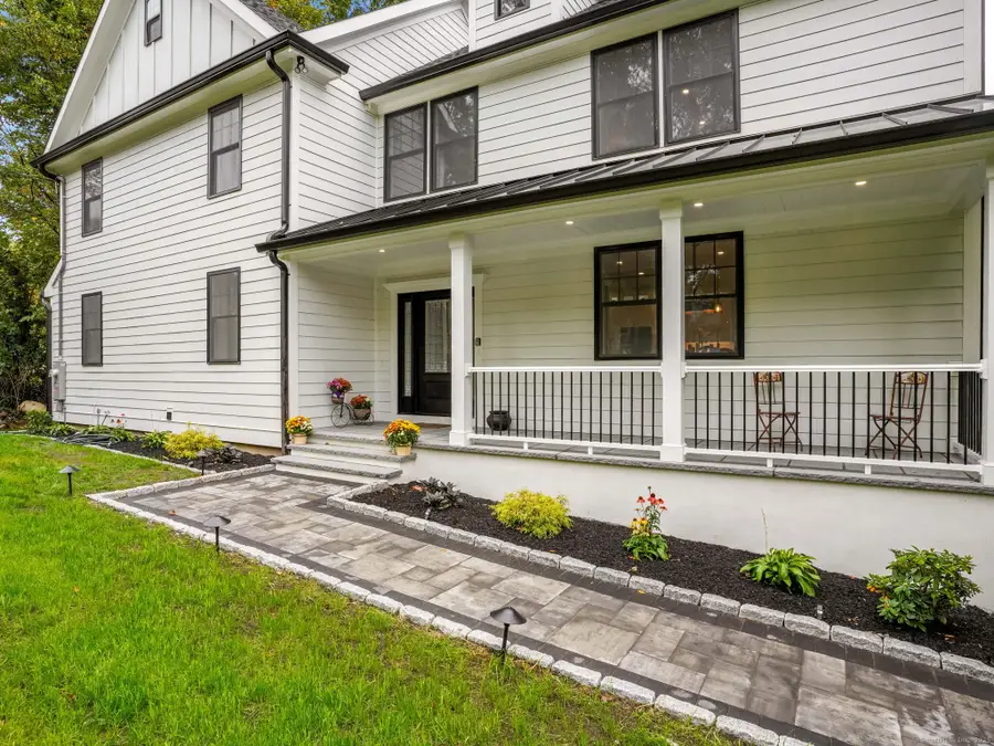 419 Valley Road, Fairfield, CT 06825 - Image #2