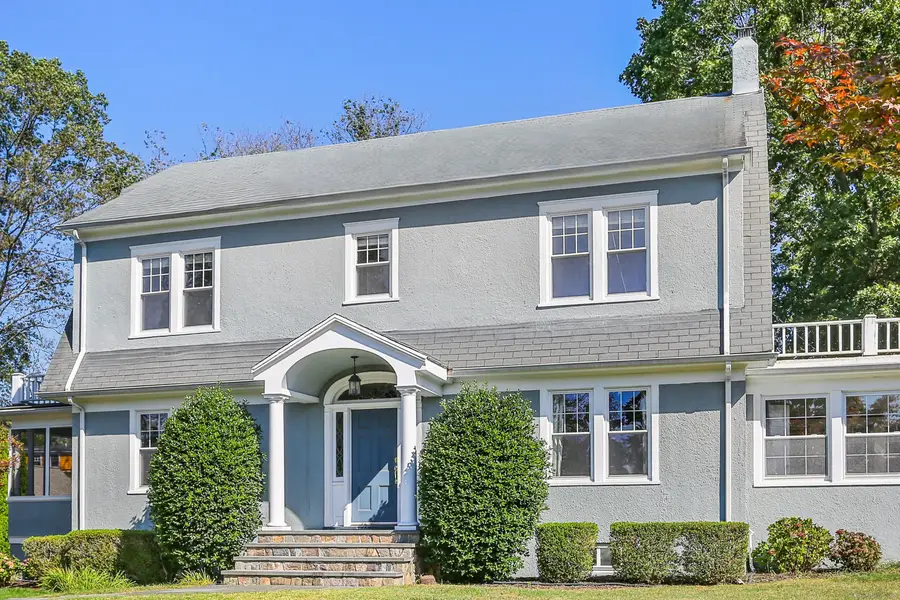 38 Van Rensselaer Avenue, Stamford, CT 06902 - Image #2