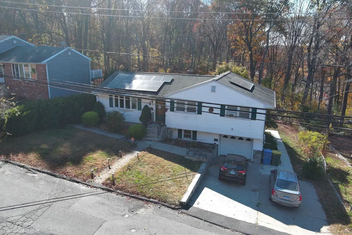 186 Windy Drive, Waterbury, CT 06705 - Image #1