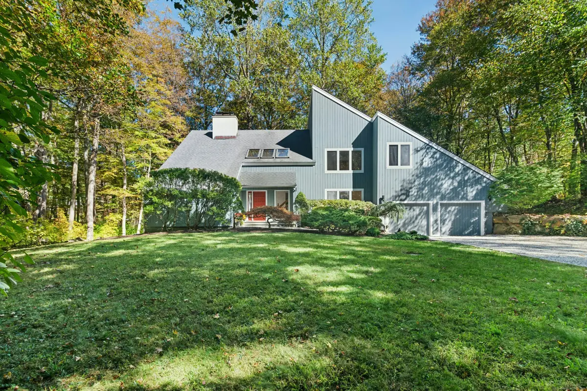 90 Old Stagecoach Road, Redding, CT 06896 - Image #1