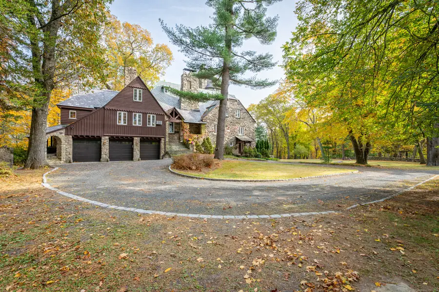 271 Hunting Ridge Road, Stamford, CT 06903 - Image #3