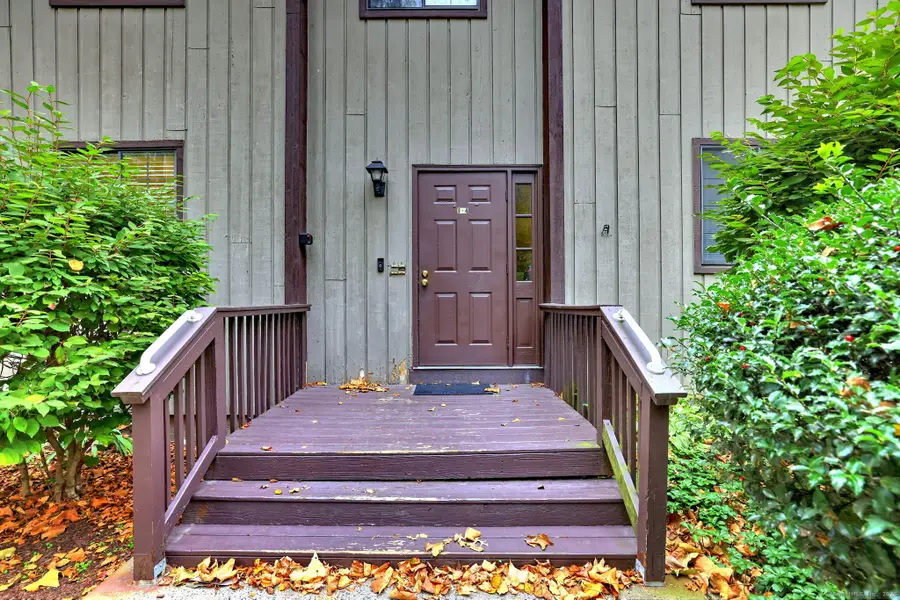 1 Pond Hollow Drive #1, Hamden, CT 06518 - Image #3