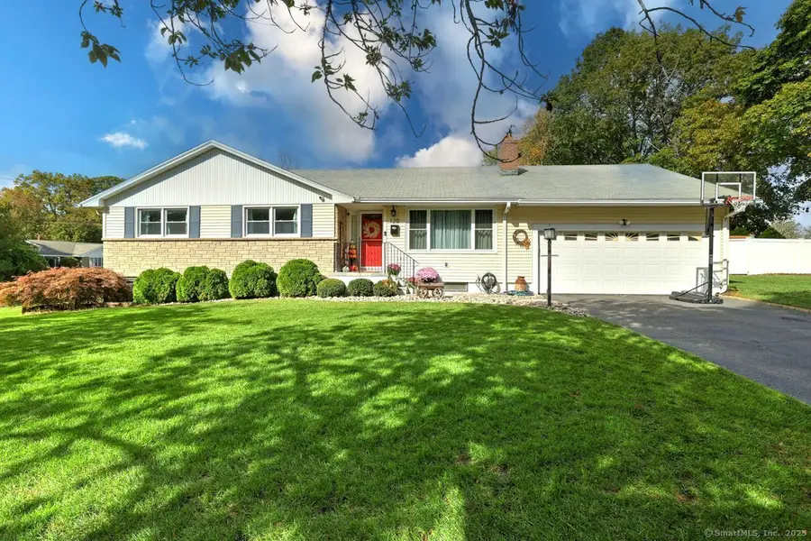 120 Bittersweet Lane, Stratford, CT 06614 - Image #2