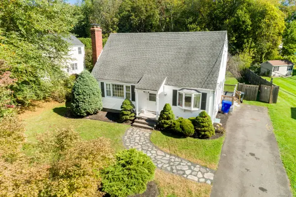 40 Grimes Road, Rocky Hill, CT 06067