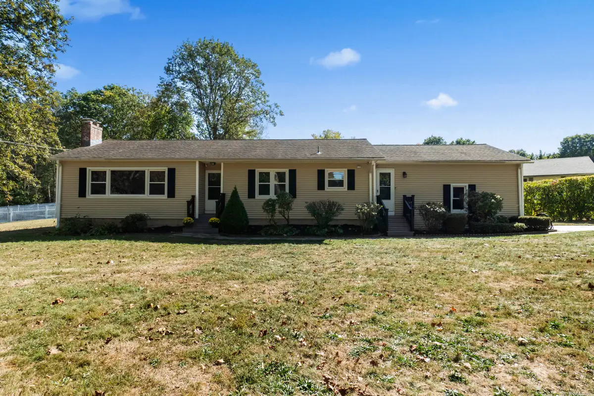 2 Beechwood Drive, North Haven, CT 06473 - Image #1