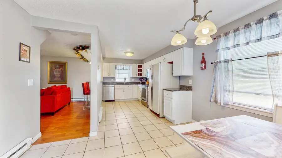 7 Inverness Square, Middletown, CT 06457 - Image #3