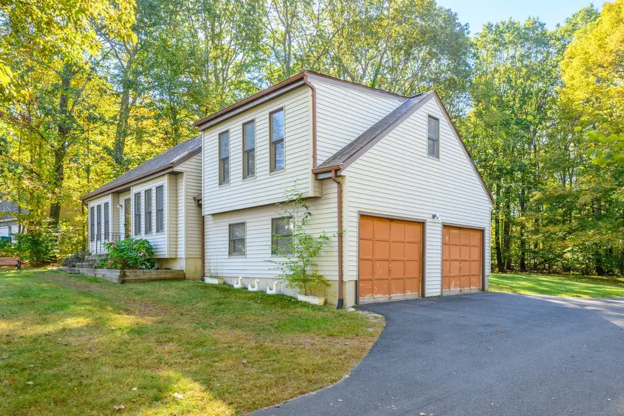 26 Putting Green Lane, Prospect, CT 06712 - Image #2
