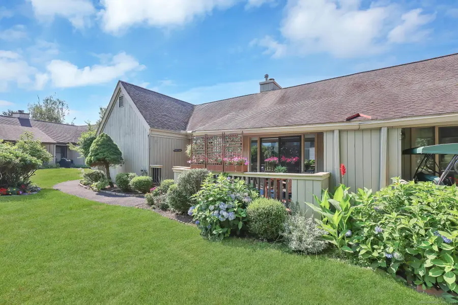 617 Cherokee Lane #B, Stratford, CT 06614 - Image #3