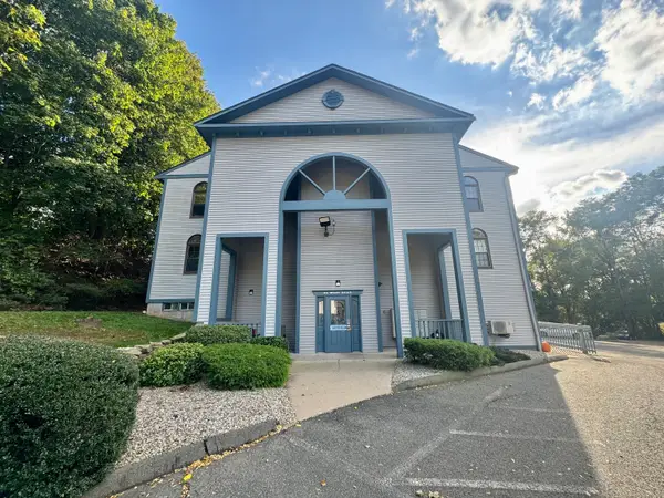 24 West Road #APT 44, Ellington, CT 06029