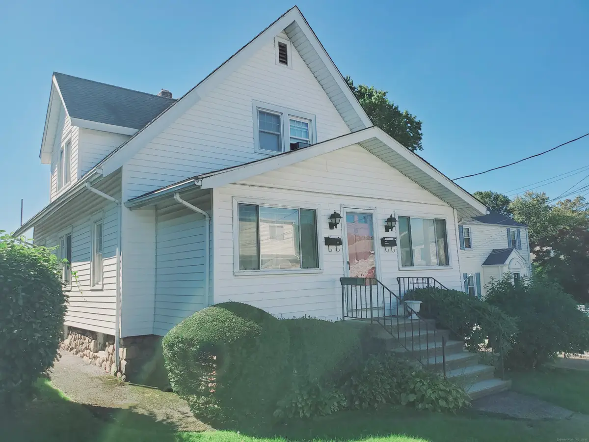 15 Robin Street, Stamford, CT 06902 - Image #1