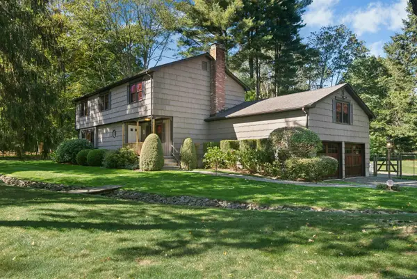 7 Morehouse Lane, Norwalk, CT 06850