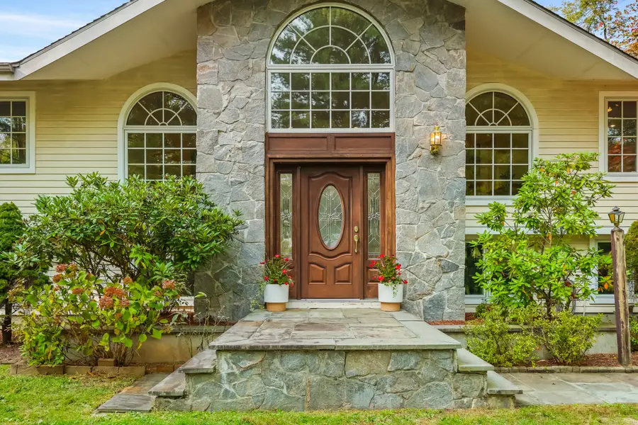 2190 Sturges Highway, Fairfield, CT 06880 - Image #2