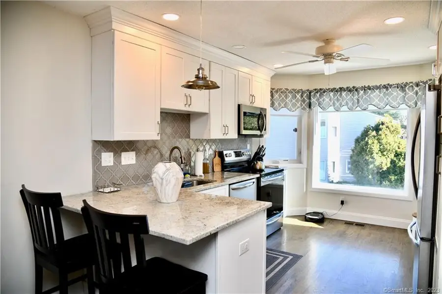 3 Lakeview Drive #3, Branford, CT 06405 - Image #3