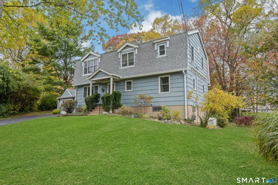 35 Hilltop Circle East, Milford, CT 06460 - Image #3