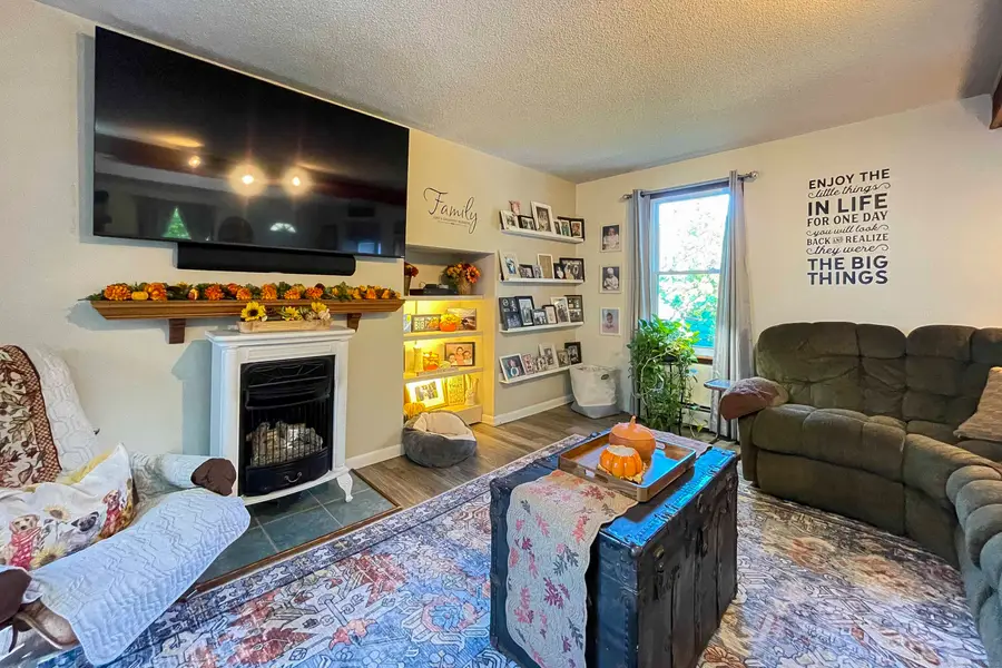 399 West Woods Road, Hamden, CT 06518 - Image #3