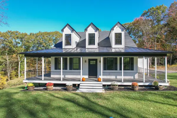 10 Country Garden Court, Plymouth, CT 06786