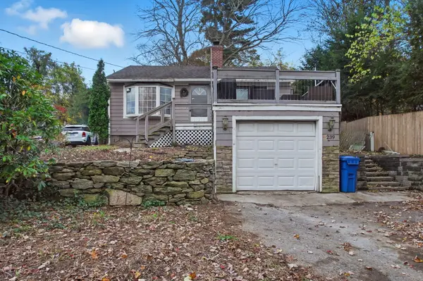 239 Lake Road, Andover, CT 06232