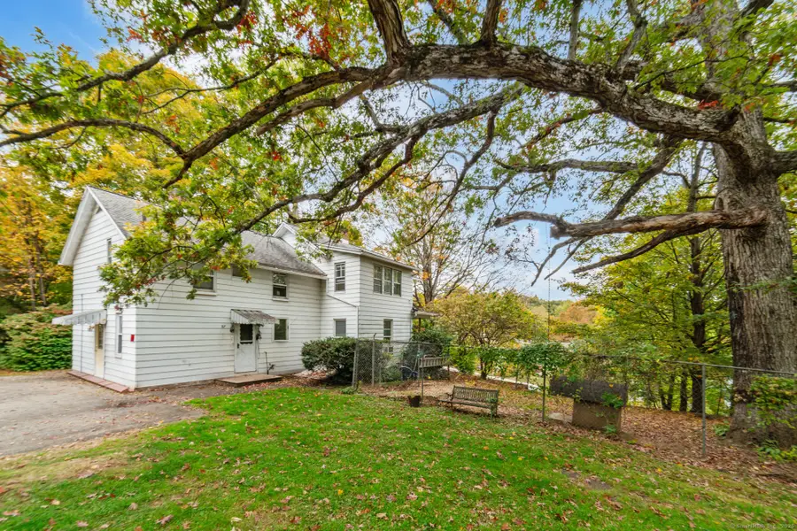 87 Woodruff Avenue, Watertown, CT 06795 - Image #2