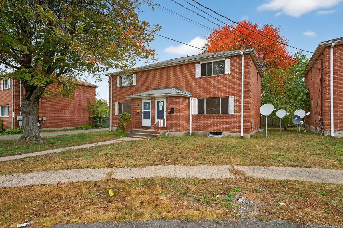 26 Casabella Circle, East Hartford, CT 06108 - Image #1