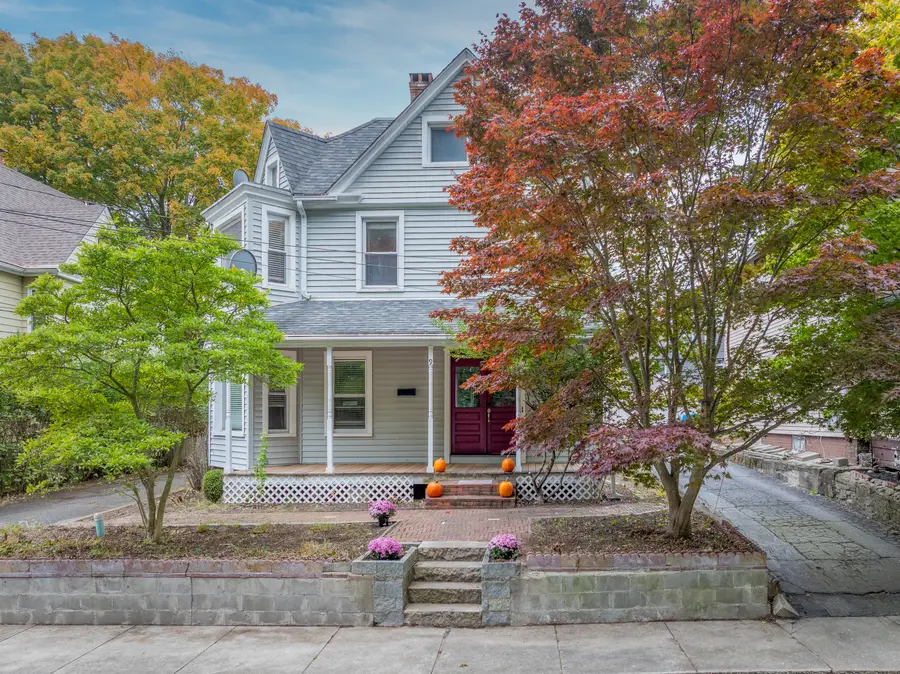 9 Thames Terrace, Norwich, CT 06360 - Image #2