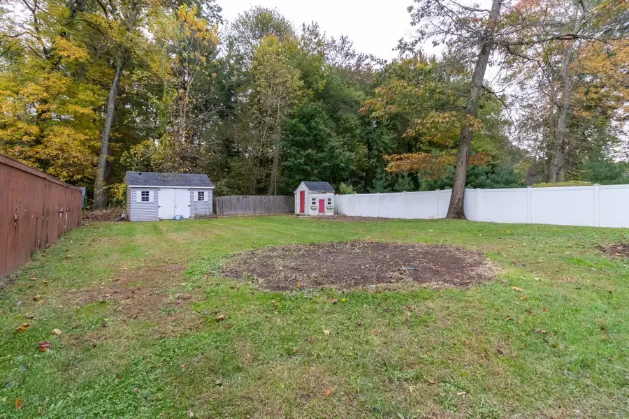 90 Cottage Road, Enfield, CT 06082 - Image #3