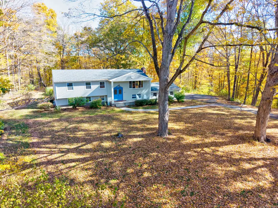 54 Coachlamp Lane, Guilford, CT 06437 - Image #2